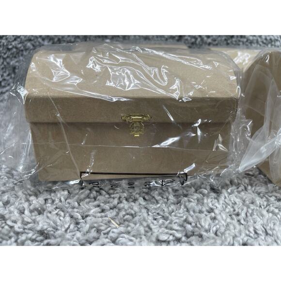 Kids Mini Pirate Treasure Chest Craft Kit Toy Party Favors Bundle Set Of 4 New - Picture 2 of 8